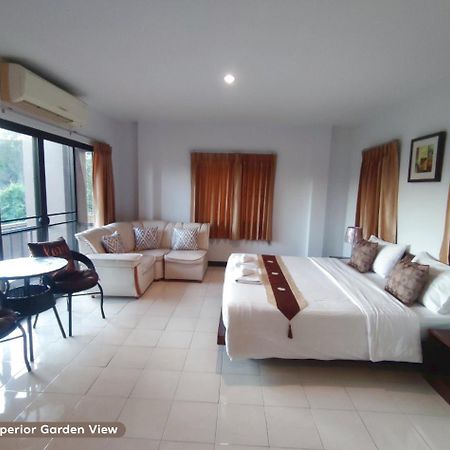 Areena Resort And Hotel Uttaradit Dış mekan fotoğraf