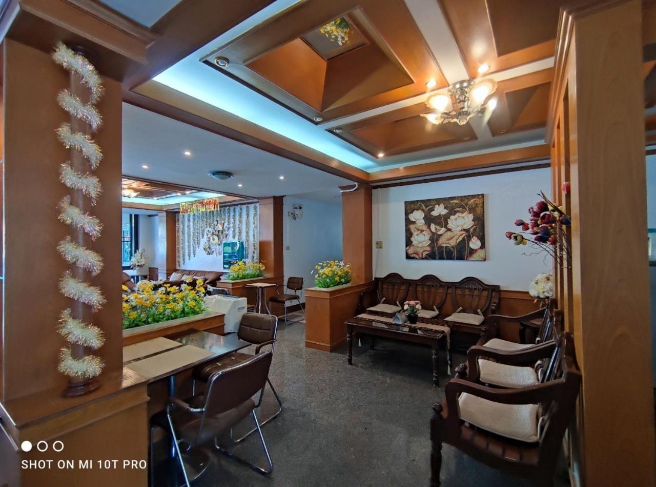 Areena Resort And Hotel Uttaradit Dış mekan fotoğraf